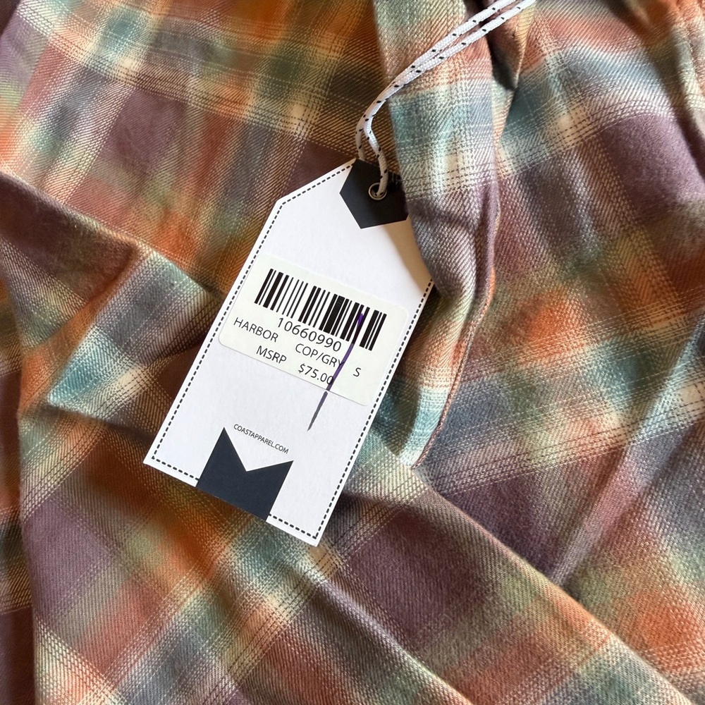 COAST Harbor Button-Down Long Sleeve Shirt Small - Picture 4 of 4